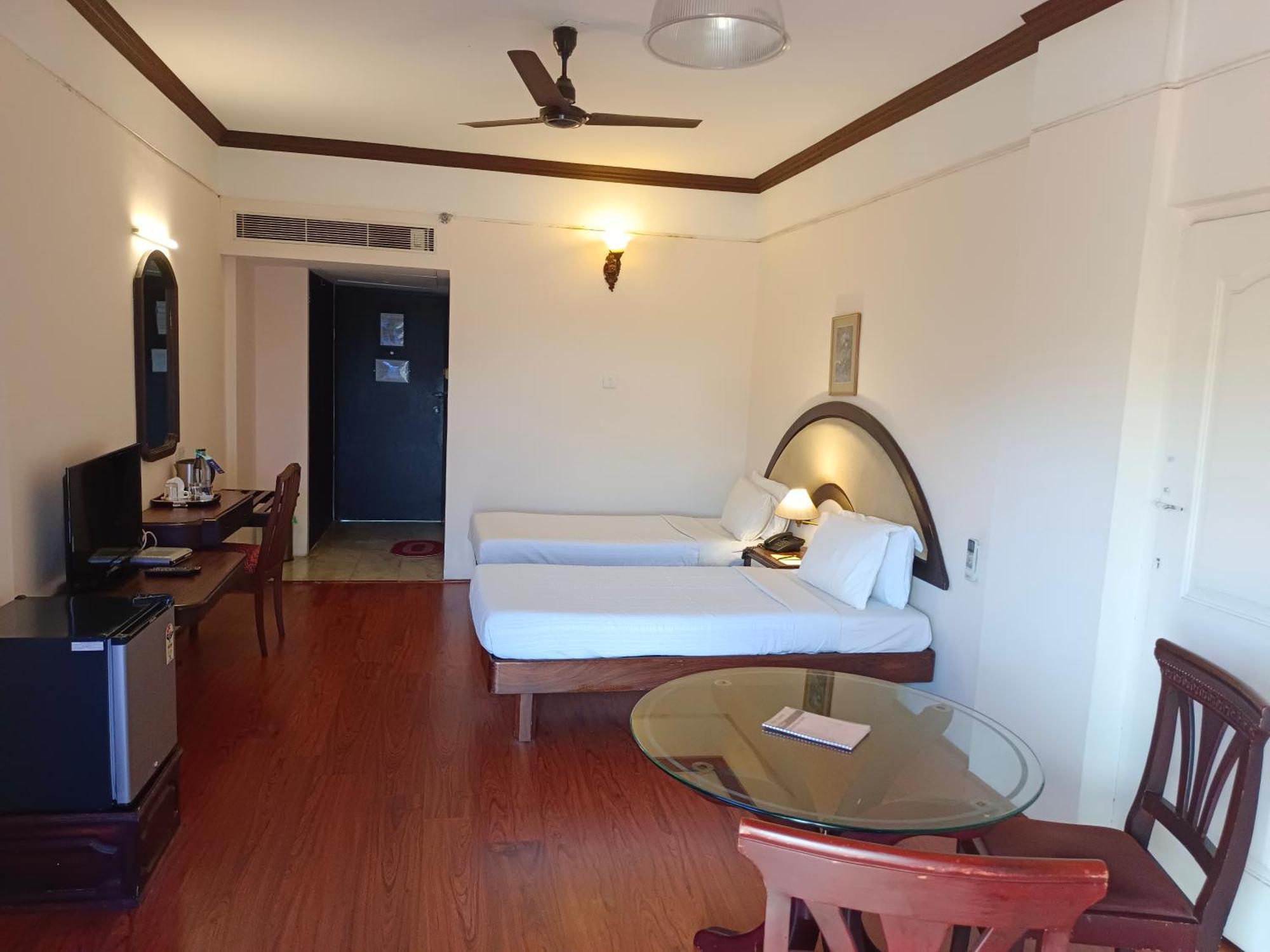 Manuelsons Malabar Palace Kozhikode Exterior foto