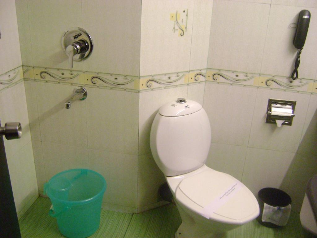 Manuelsons Malabar Palace Kozhikode Zimmer foto
